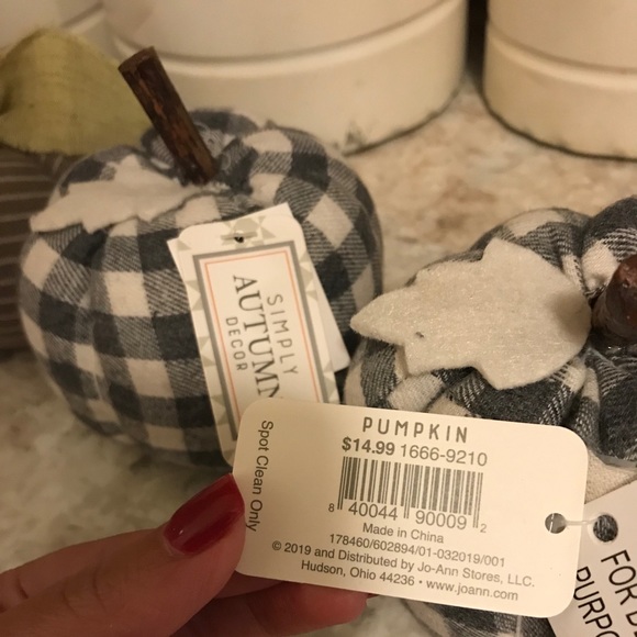 Mini fabric pumpkins - Picture 2 of 3